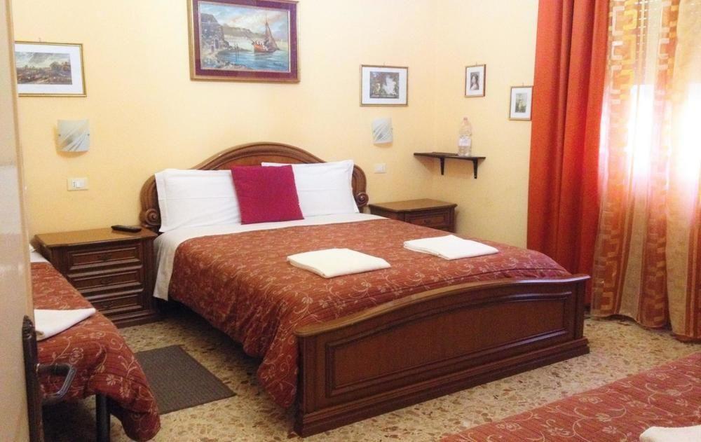 A Casa Doina Airport2 Bed and Breakfast Πίζα Εξωτερικό φωτογραφία
