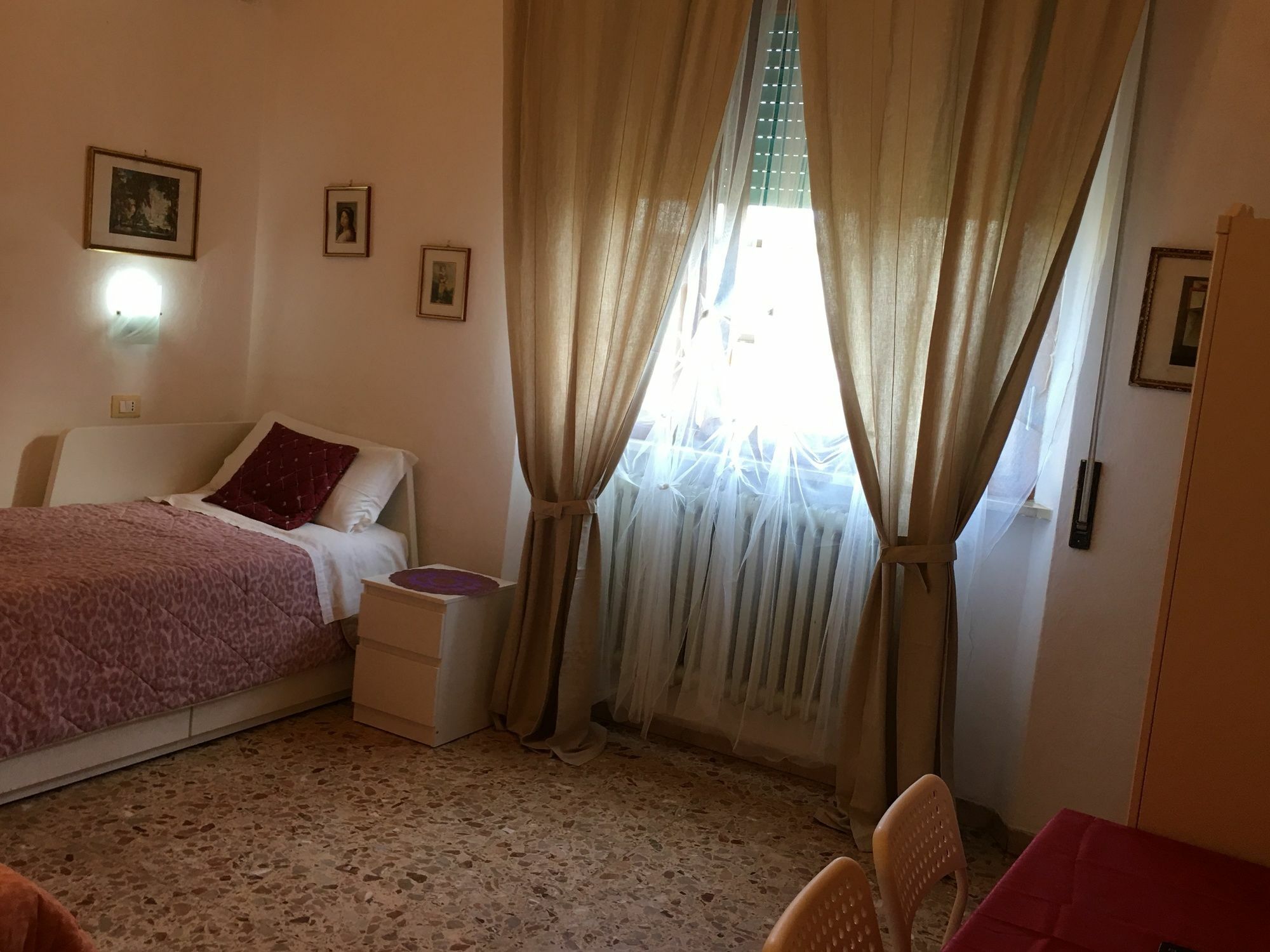 A Casa Doina Airport2 Bed and Breakfast Πίζα Εξωτερικό φωτογραφία