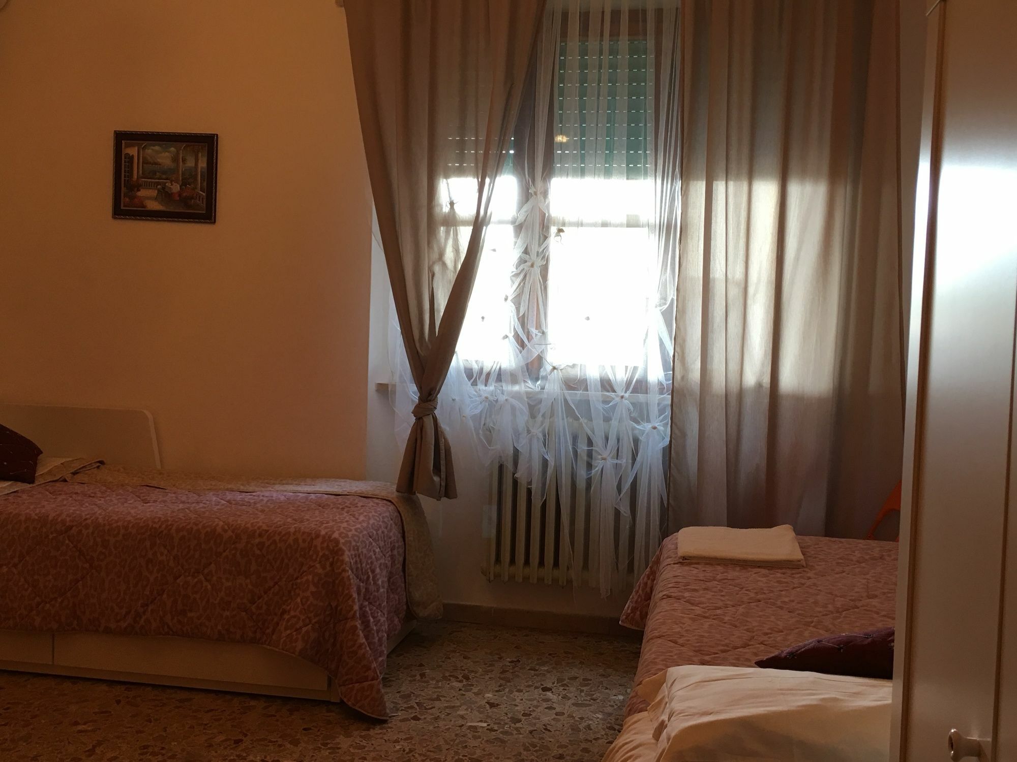 A Casa Doina Airport2 Bed and Breakfast Πίζα Εξωτερικό φωτογραφία