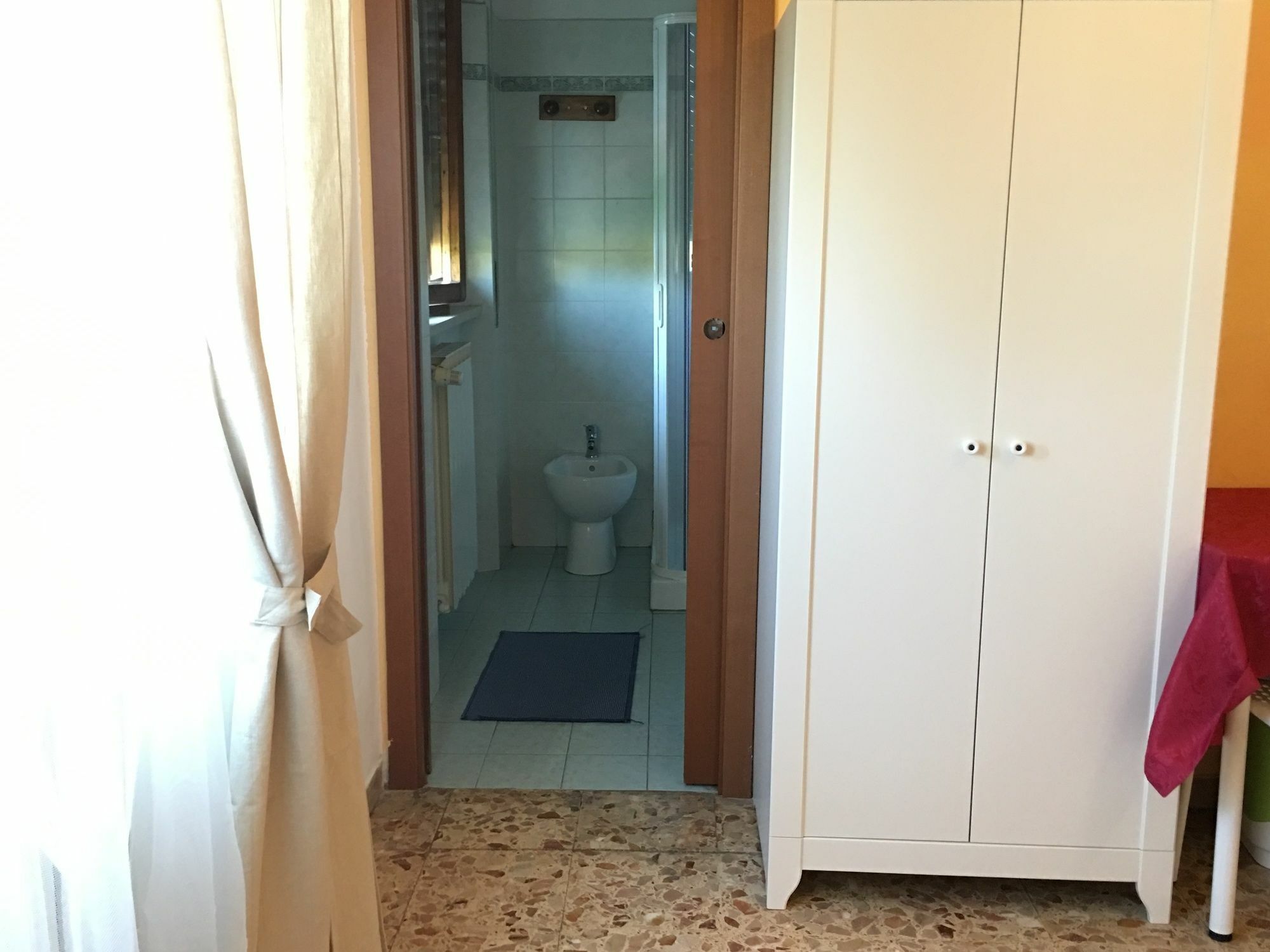 A Casa Doina Airport2 Bed and Breakfast Πίζα Εξωτερικό φωτογραφία